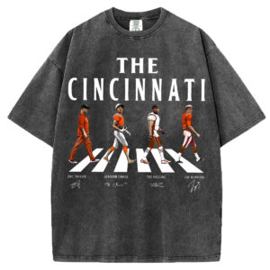Cincinnati Walking Road Signatures T-Shirt/Sweatshirt